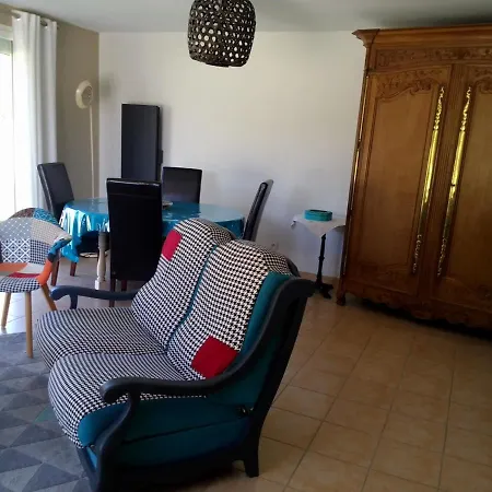 De Maisy * غراند كامب-مايسي